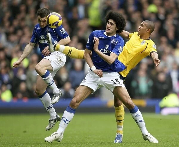 Everton vs. West Bromwich Albion: Baines and Fellaini Go Head-to-Head in Intense Barclays Premier League Clash