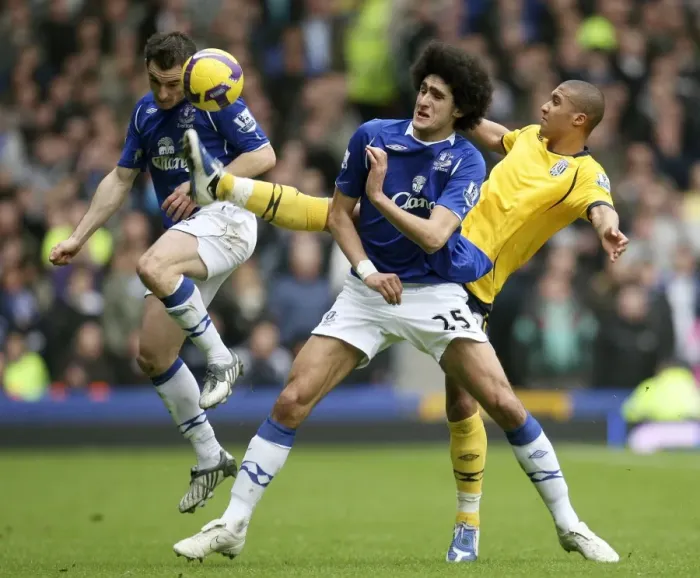 Framed Print : Everton vs. West Bromwich Albion: Baines and Fellaini Go Head-to-Head in Intense Barclays Premier League Clash Framed Print : Everton vs. West Bromwich Albion: Baines and Fellaini Go Head-to-Head in Intense Barclays Premier League Clash