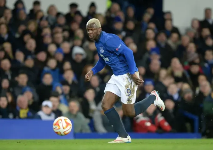 Framed Print : Everton's Arouna Kone in Europa League Action Framed Print : Everton's Arouna Kone in Europa League Action