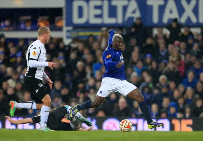 Framed Print : Everton's Arouna Kone in Full Throttle during UEFA Europa League Clash vs FK Krasnodar Framed Print : Everton's Arouna Kone in Full Throttle during UEFA Europa League Clash vs FK Krasnodar