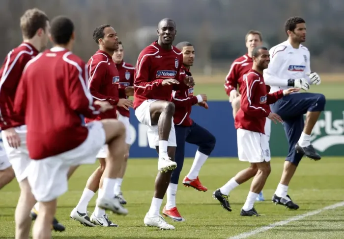 Framed Print : Everton's Carlton Cole at England Training, March 2009
