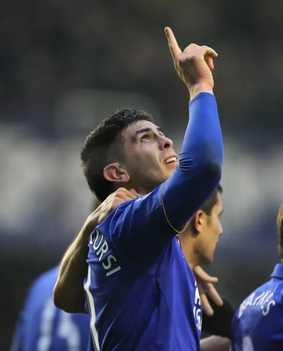Framed Print : Everton's Double Delight: Denis Stracqualursi's Brace in Everton's Victory Over Chelsea (11 February 2012, Barclays Premier League - Everton at Goodison Park)