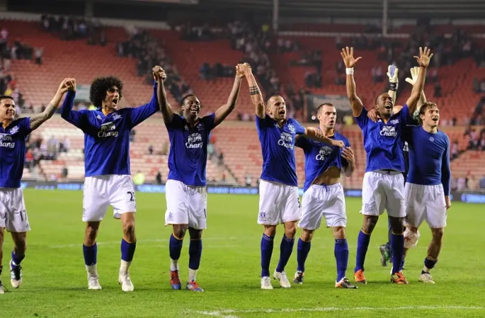 Framed Print : Everton's FA Cup Triumph: Unforgettable Celebration at Sunderland's Stadium of Light (March 2012)