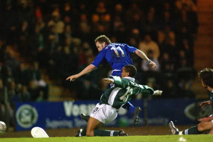 Framed Print : Everton's FA Cup Victory: Plymouth 1-3 (08-01-05) Framed Print : Everton's FA Cup Victory: Plymouth 1-3 (08-01-05)
