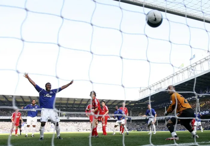 Framed Print : Everton's Fortune: Yakubu's Jubilant Reaction to Hyypia's Own Goal in the Merseyside Derby (2007) Framed Print : Everton's Fortune: Yakubu's Jubilant Reaction to Hyypia's Own Goal in the Merseyside Derby (2007)
