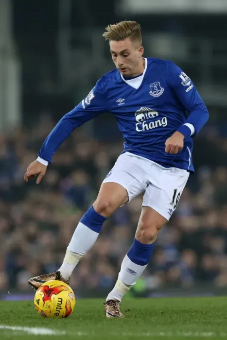 Framed Print : Everton's Gerard Deulofeu in Action against Manchester City in Capital One Cup Semi-Final at Goodison Park Framed Print : Everton's Gerard Deulofeu in Action against Manchester City in Capital One Cup Semi-Final at Goodison Park