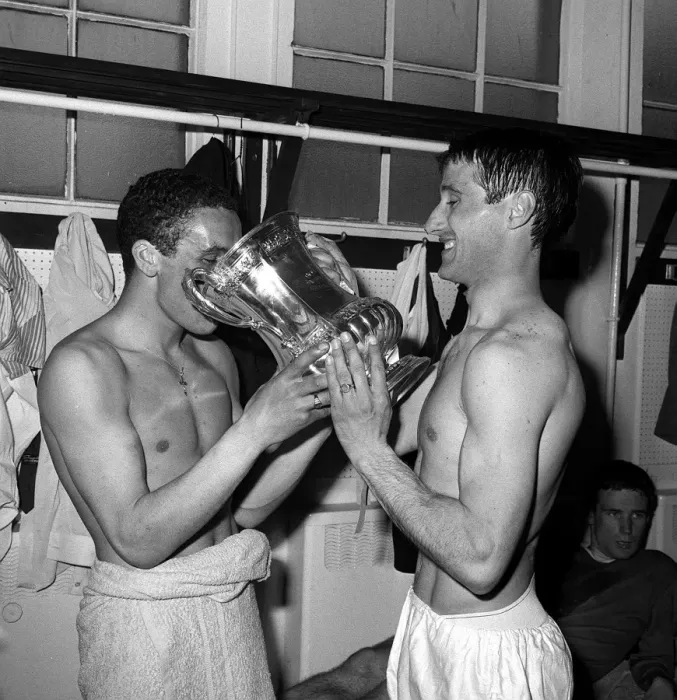 Framed Print : Everton's Glory: Trebilcock and Temple Celebrate FA Cup Victory with Champagne (1966) Framed Print : Everton's Glory: Trebilcock and Temple Celebrate FA Cup Victory with Champagne (1966)