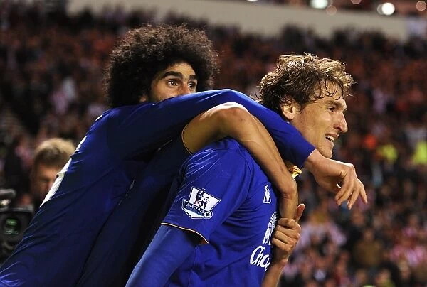 Everton's Own Goal Thriller: Jelavic and Fellaini Celebrate at Stadium of Light