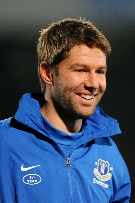 Framed Print : Everton's Hitzlsperger Shines in FA Cup: 5-1 Thrashing of Cheltenham Town (Third Round, Whaddon Road) Framed Print : Everton's Hitzlsperger Shines in FA Cup: 5-1 Thrashing of Cheltenham Town (Third Round, Whaddon Road)