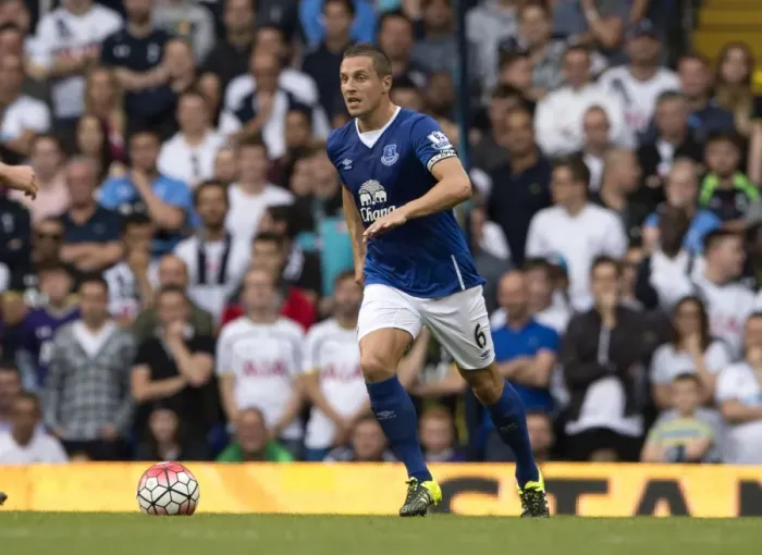 Framed Print : Everton's Jagielka Focused: Everton vs. Tottenham, Premier League 2015 - Anthony Devlin / PA Wire