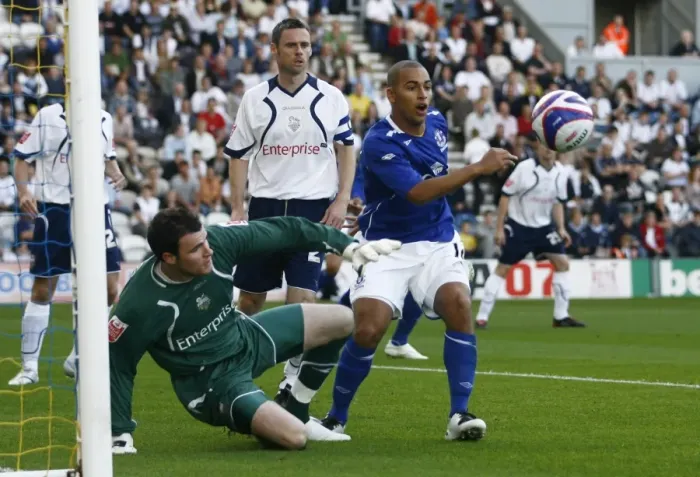 Framed Print : Everton's James Vaughan Faces Off Against Preston North End's Andy Lonergan - Pre-Season Friendly (2007) Framed Print : Everton's James Vaughan Faces Off Against Preston North End's Andy Lonergan - Pre-Season Friendly (2007)