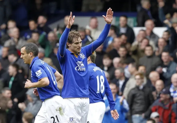 Framed Print : Everton's Jelavic Scores Brace: Everton FC 2-0 Fulham (Barclays Premier League, Goodison Park, 28 April 2012) Framed Print : Everton's Jelavic Scores Brace: Everton FC 2-0 Fulham (Barclays Premier League, Goodison Park, 28 April 2012)