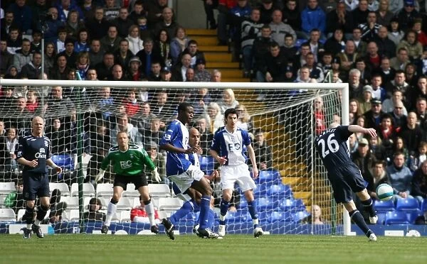 Everton's Lee Carsley Takes Shot Against Birmingham City, Barclays Premier League 2007-08