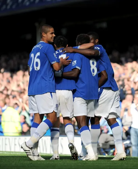 Framed Print : Everton's Louis Saha Scores First Goal Against Blackburn Rovers at Goodison Park - Premier League Soccer: Team Celebration