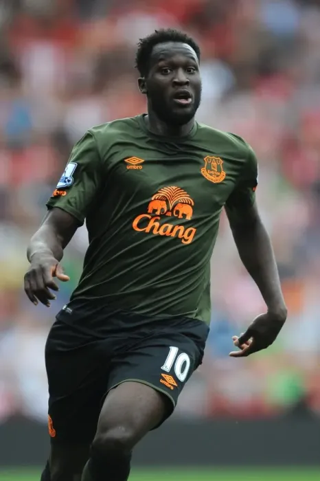 Framed Print : Everton's Lukaku in Action: Everton vs Southampton, Barclays Premier League - St Mary's Stadium Framed Print : Everton's Lukaku in Action: Everton vs Southampton, Barclays Premier League - St Mary's Stadium