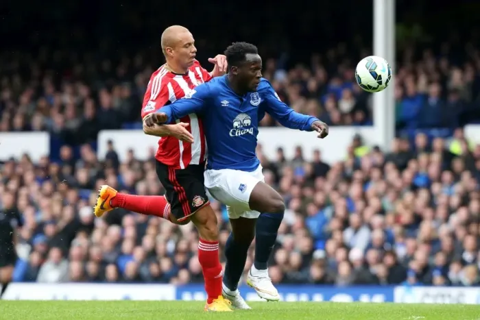 Framed Print : Everton's Lukaku Clashes with Sunderland's Brown: Premier League Battle at Goodison Park, May 2015 Framed Print : Everton's Lukaku Clashes with Sunderland's Brown: Premier League Battle at Goodison Park, May 2015