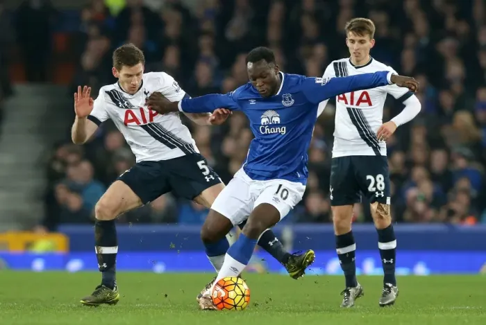 Framed Print : Everton's Lukaku Faces Off Against Vertonghen and Carroll in Intense Clash at Goodison Park Framed Print : Everton's Lukaku Faces Off Against Vertonghen and Carroll in Intense Clash at Goodison Park