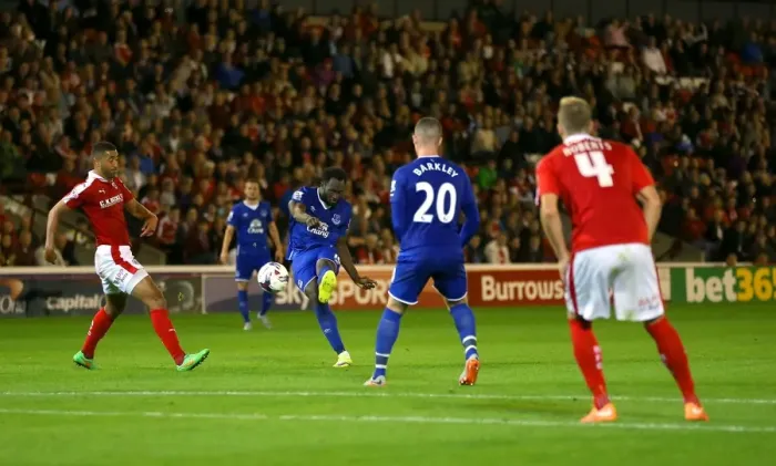 Framed Print : Everton's Lukaku Tries to Secure Capital One Cup Victory Against Barnsley in Extra Time Framed Print : Everton's Lukaku Tries to Secure Capital One Cup Victory Against Barnsley in Extra Time