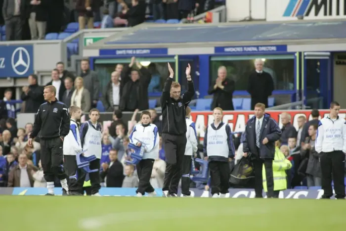 Framed Print : Everton's Moyes Salutes Adoring Fans: A Heartfelt Moment at Goodison Park (Everton vs Middlesbrough) Framed Print : Everton's Moyes Salutes Adoring Fans: A Heartfelt Moment at Goodison Park (Everton vs Middlesbrough)