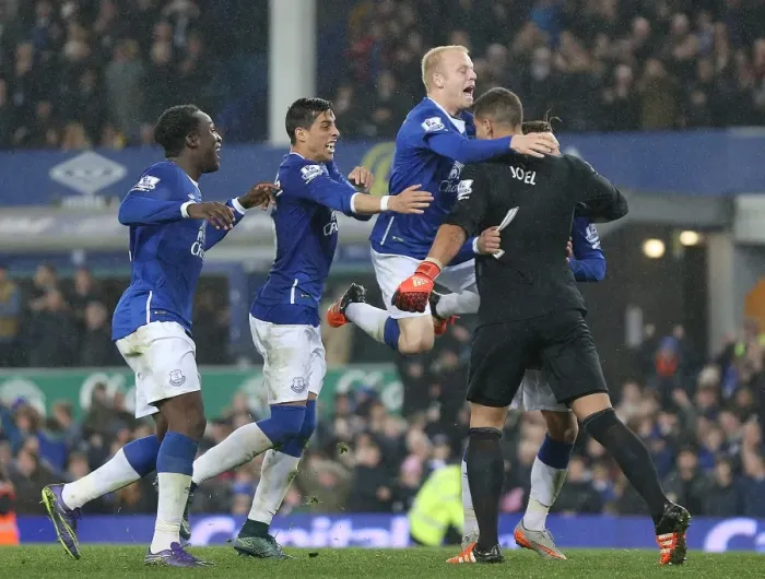 Framed Print : Everton's Penalty Triumph: Capital One Cup Victory over Norwich City