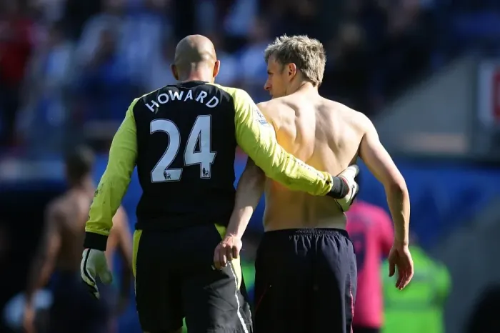 Framed Print : Everton's Phil Neville and Tim Howard: Celebrating Victory over Wigan Athletic in the Barclays Premier League (30 April 2011) Framed Print : Everton's Phil Neville and Tim Howard: Celebrating Victory over Wigan Athletic in the Barclays Premier League (30 April 2011)