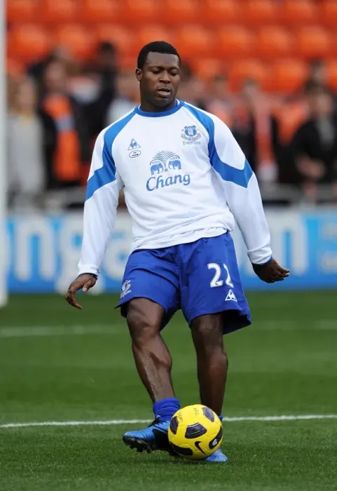 Framed Print : Everton's Powerhouse: Ayegbeni Yakubu