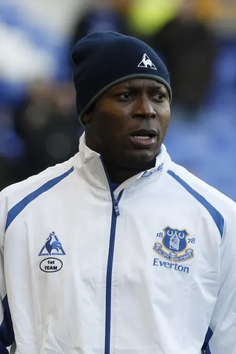 Framed Print : Everton's Powerhouse: Ayegbeni Yakubu