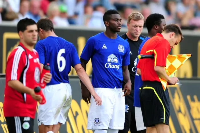 Framed Print : Everton's Ready Replacement: Joseph Yobo Awaits on the Touchline Framed Print : Everton's Ready Replacement: Joseph Yobo Awaits on the Touchline