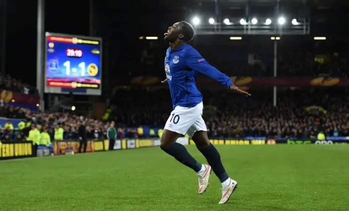Framed Print : Everton's Romelu Lukaku Celebrates Second Goal in Europa League Victory over Young Boys Framed Print : Everton's Romelu Lukaku Celebrates Second Goal in Europa League Victory over Young Boys