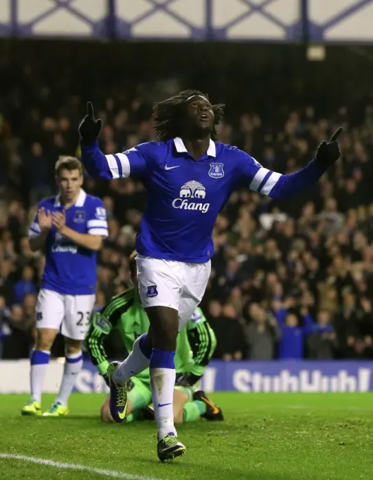 Framed Print : Everton's Romelu Lukaku: Four-Goal Blitz Against Stoke City (Everton 4-0)