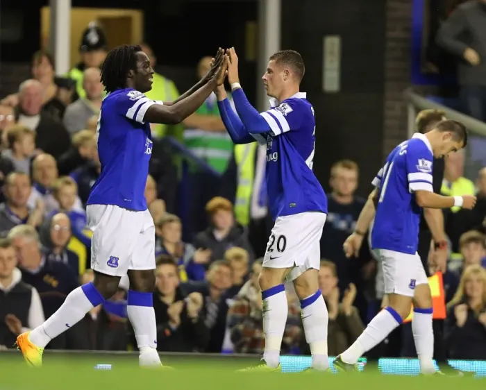 Framed Print : Everton's Ross Barkley and Romelu Lukaku Celebrate Second Goal Against Newcastle United (30-09-2013, Goodison Park) Framed Print : Everton's Ross Barkley and Romelu Lukaku Celebrate Second Goal Against Newcastle United (30-09-2013, Goodison Park)
