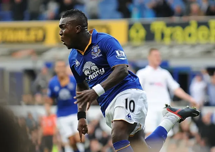 Framed Print : Everton's Royston Drenthe: Triumphant Third Goal Celebration vs. Wigan Athletic (September 17, 2011) Framed Print : Everton's Royston Drenthe: Triumphant Third Goal Celebration vs. Wigan Athletic (September 17, 2011)