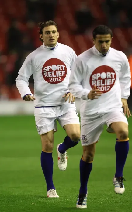 Framed Print : Everton's Tim Cahill and Nikica Jelavic Prepare for Liverpool Showdown in Barclays Premier League Framed Print : Everton's Tim Cahill and Nikica Jelavic Prepare for Liverpool Showdown in Barclays Premier League