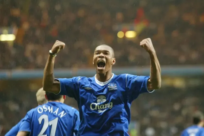 Framed Print : Everton's Triumph: A. Villa 1-3 (February 26, 2005) Framed Print : Everton's Triumph: A. Villa 1-3 (February 26, 2005)