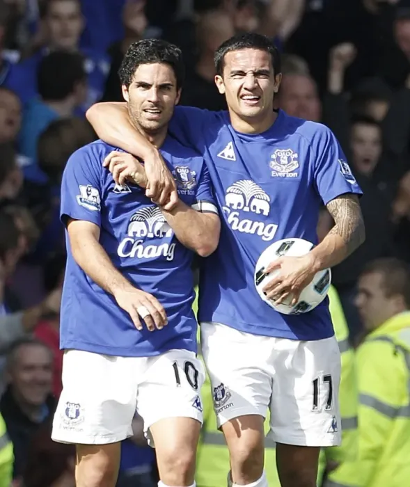 Framed Print : Everton's Triumph: Arteta and Cahill's Unforgettable Moment - Third Goal vs. Manchester United Framed Print : Everton's Triumph: Arteta and Cahill's Unforgettable Moment - Third Goal vs. Manchester United