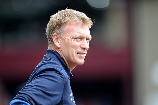 Everton's Triumph: David Moyes Leads Toffees to 3-1 Victory Over Aston Villa (August 2012)