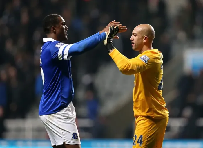 Framed Print : Everton's Triumph: Howard and Distin Celebrate Historic 3-0 Victory Over Newcastle United (BPL, St. James Park - 25-03-2014) Framed Print : Everton's Triumph: Howard and Distin Celebrate Historic 3-0 Victory Over Newcastle United (BPL, St. James Park - 25-03-2014)