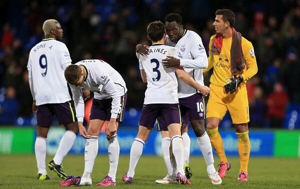 Everton's Triumph: Lukaku and Baines in Unified Victory Celebration at Selhurst Park