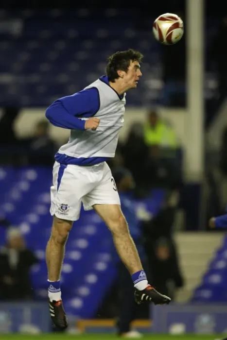 Framed Print : Everton's Unyielding Defender: Shane Duffy Framed Print : Everton's Unyielding Defender: Shane Duffy