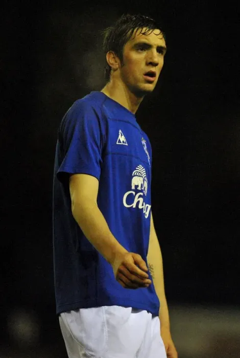 Framed Print : Everton's Unyielding Sentinel: Shane Duffy Framed Print : Everton's Unyielding Sentinel: Shane Duffy