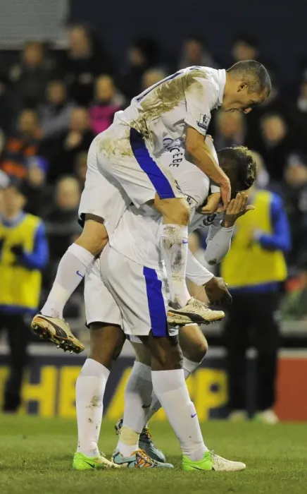Framed Print : Everton's Victor Anichebe Scores Dramatic Equalizer Against Oldham Athletic in FA Cup Fifth Round Framed Print : Everton's Victor Anichebe Scores Dramatic Equalizer Against Oldham Athletic in FA Cup Fifth Round