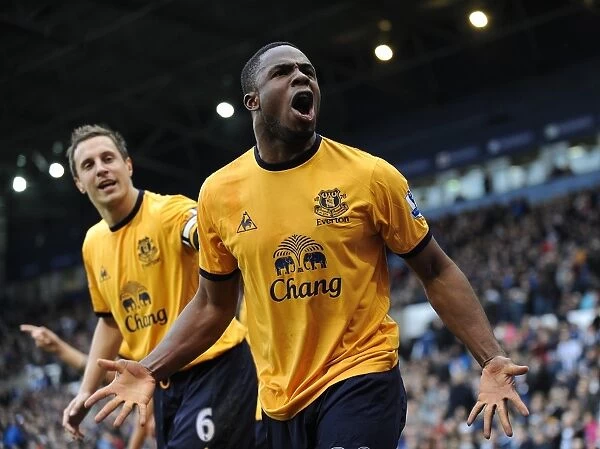 Everton's Victor Anichebe Scores Opening Goal vs. West Bromwich Albion (01 January 2012)