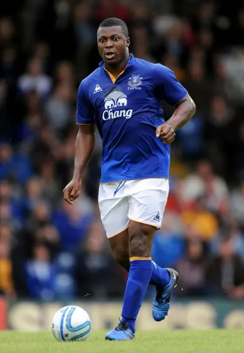 Framed Print : Everton's Yakubu: Ready for Action in Pre-Season Friendly against Bury (15 July 2011)