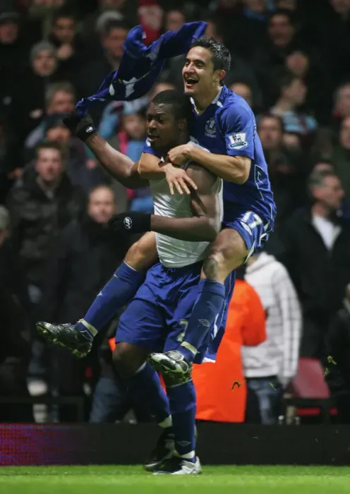 Framed Print : Everton's Yakubu and Tim Cahill Celebrate Second Goal in Carling Cup Quarterfinal against West Ham United, 2007 Framed Print : Everton's Yakubu and Tim Cahill Celebrate Second Goal in Carling Cup Quarterfinal against West Ham United, 2007