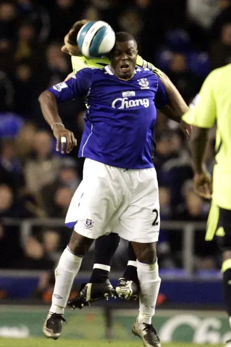 Framed Print : Everton's Yakubu vs. Chelsea's John Terry: Intense Clash in Premier League Match at Goodison Park (17 / 04 / 08) Framed Print : Everton's Yakubu vs. Chelsea's John Terry: Intense Clash in Premier League Match at Goodison Park (17 / 04 / 08)