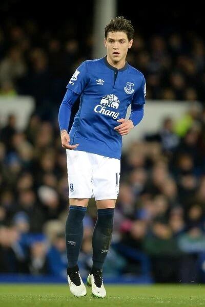 FA Cup Third Round Battle at Goodison Park: Muhamed Besic's Unyielding Determination Against West Ham United