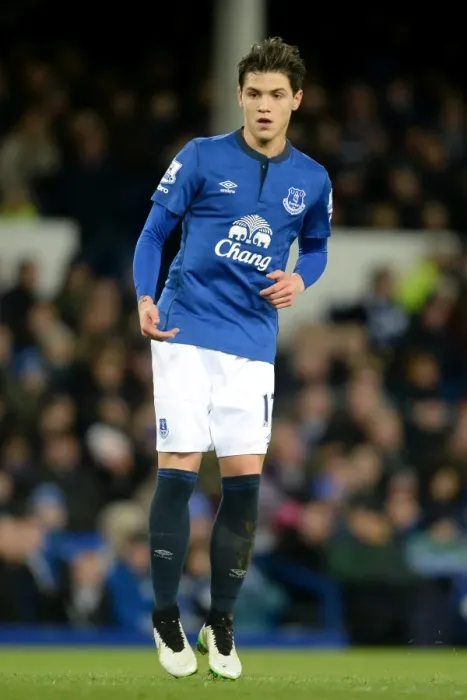 Framed Print : FA Cup Third Round Battle at Goodison Park: Muhamed Besic's Unyielding Determination Against West Ham United Framed Print : FA Cup Third Round Battle at Goodison Park: Muhamed Besic's Unyielding Determination Against West Ham United