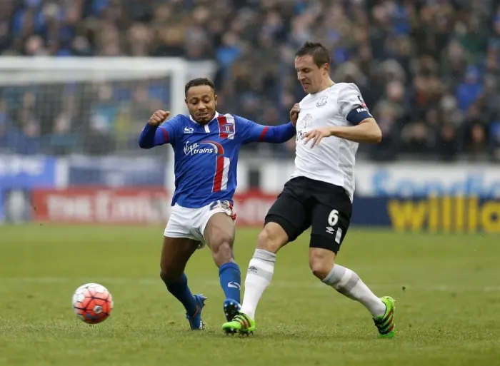 Framed Print : FA Cup Showdown: Jagielka vs Asamoah - Everton vs Carlisle United at Brunton Park Framed Print : FA Cup Showdown: Jagielka vs Asamoah - Everton vs Carlisle United at Brunton Park