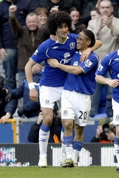 Fellaini and Pienaar: Everton's FA Cup Quarter Final Goal Celebration (2009)