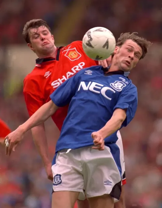 Framed Print : Ferguson vs Pallister: The Unforgettable Battle for the Ball in Everton's FA Cup Final Clash with Manchester United (1995)